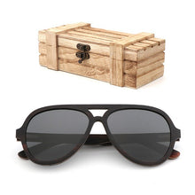Load image into Gallery viewer, New Retro Fashion Polarized Sunglasses